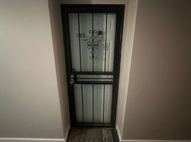 7854 S South Shore Dr