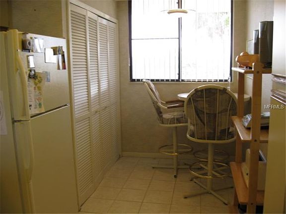 2nd image of 11590 Shipwatch Dr APT 546