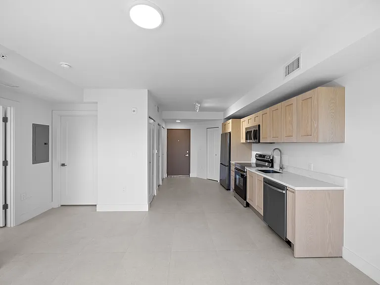 Cauley Residences by Trion Living — Photo 22