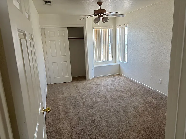 7078 W Hunnington Dr — Photo 22