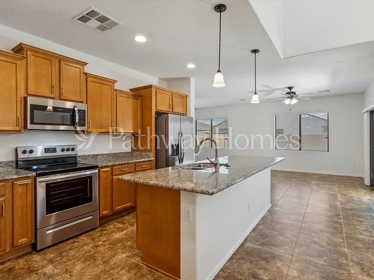 37963 W Merced St — Photo 4