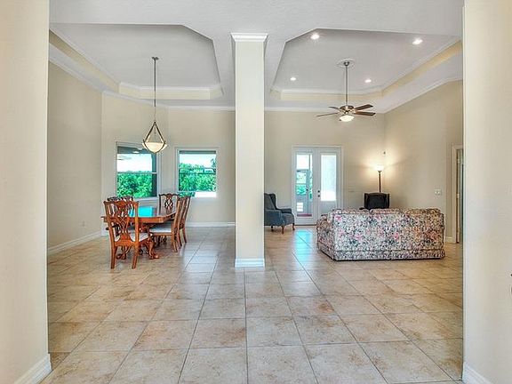 2nd image of 7305 Lake Enderly Blvd