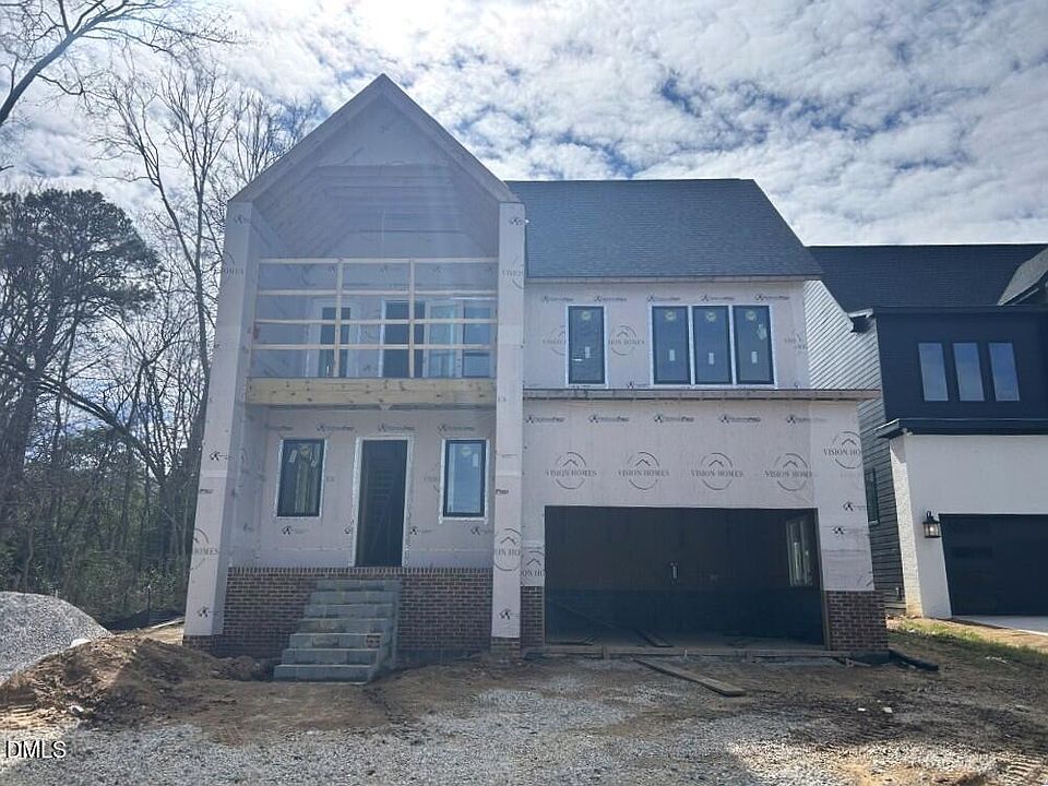 1st image of 1003 Phoenix Pl