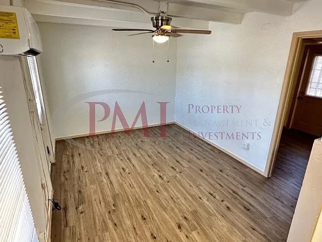 2106 College Street #12 — Photo 12