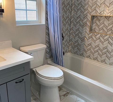 2nd image of 2601A Evergreen Dr #A