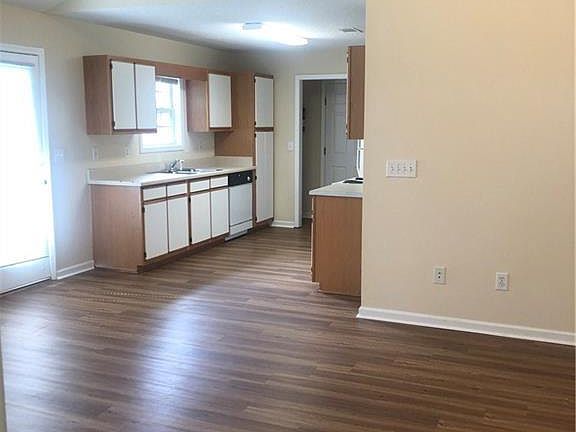 2nd image of 12 Vista Ct