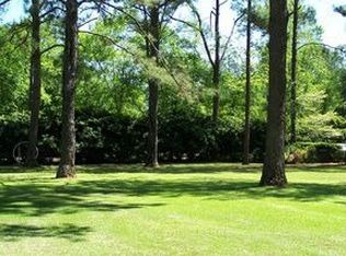 3503 Old Dawson Rd, Albany, GA 31721