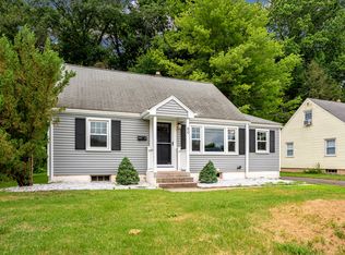 89 Sorries Ct, Meriden, CT 06451