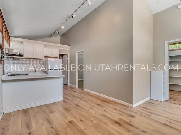 1073 E 200 S #3, Salt Lake City, UT 84102