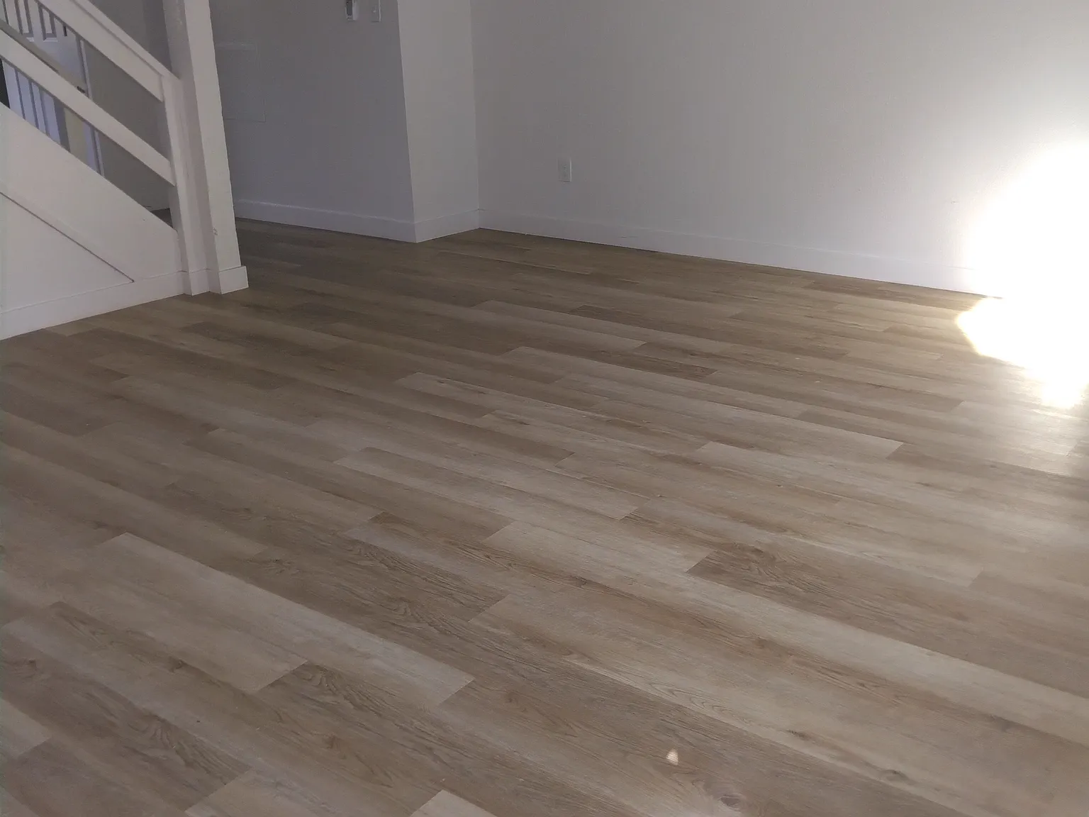 3 bed, $1,395 — Photo 2