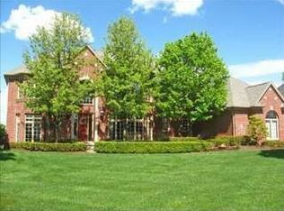 4920 Crestone Way, Rochester, MI 48306