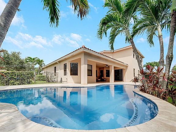 2nd image of 10790 SW 50th St
