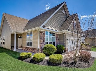 25 Spangenberg Ln #25, Somerset, NJ 08873