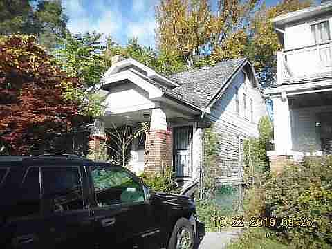 2468 Waverly
