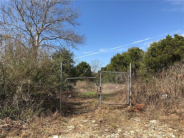 1st image of 6202 Big Horn Cir