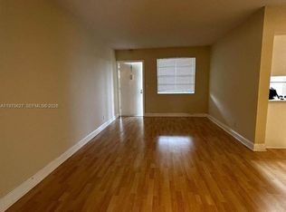 1100 NE 1st Ct APT 312, Hallandale, FL 33009