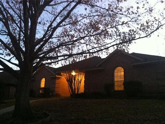 2nd image of 313 Coronado Dr