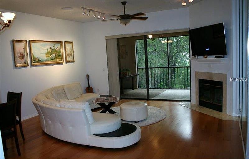 1st image of 3000 Red Oak Ct APT 202