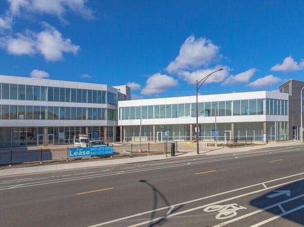 2750 N Elston Ave #202