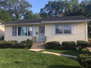933 E 51st Pl, Gary, IN 46409