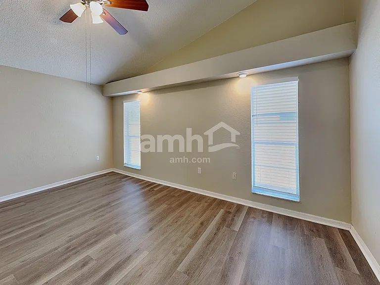 8850 Napa Loop — Photo 9