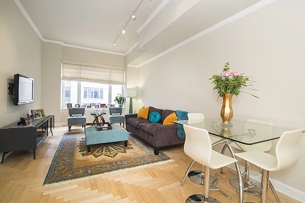 Sold by BLU Real Estate | media 1