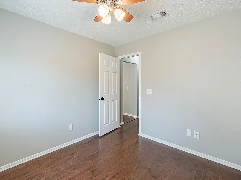 23 E Stony Bridge Cir — Photo 20