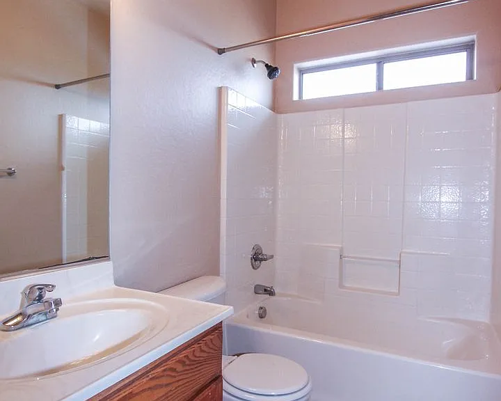 4400 N Phillip Dr — Photo 14