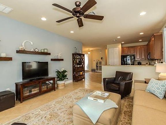 5th image of 10446 Spruce Pine Ct