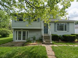 124 Pine Ln, Monaca, PA 15061