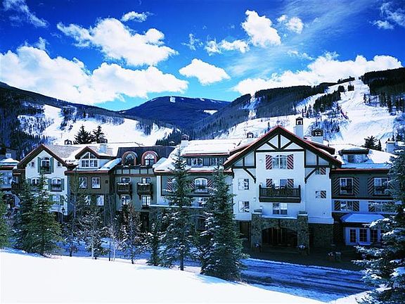 2nd image of 242 E Meadow Dr #302-8