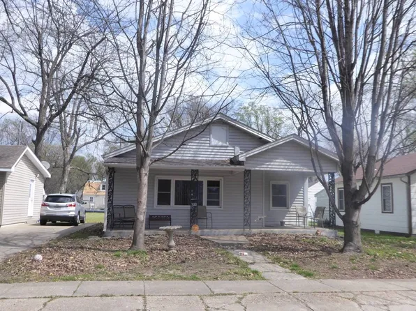 722 Vernon Ave, Sikeston, MO 63801