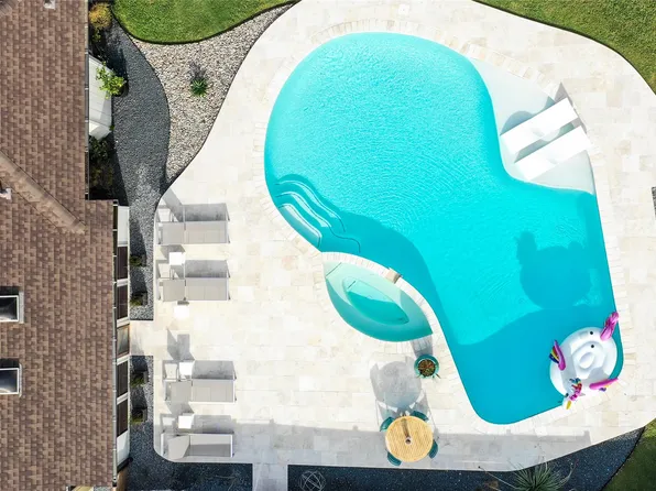 1910 Vicksburg Dr, Sachse, TX 75048