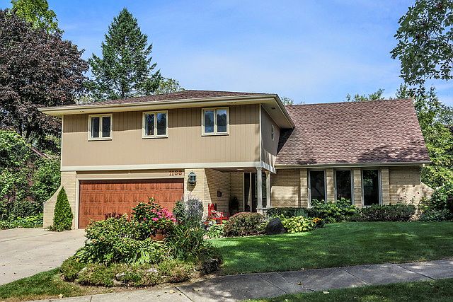 1st image of 1136 Black Oak Dr