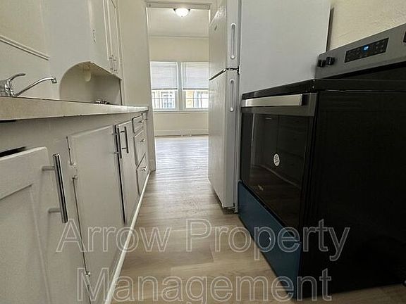3rd image of 1522 D St #1536