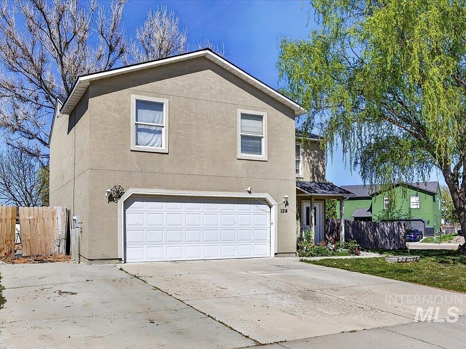 2nd image of 124 Parkmont Way