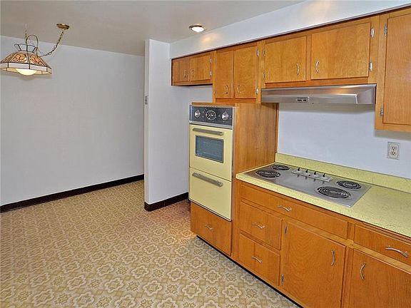 5th image of 660 Idaho Ave