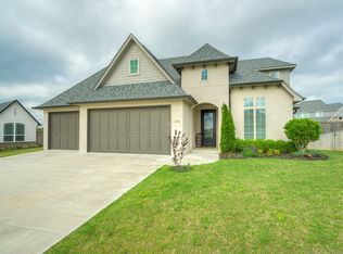 425 E 130th St S, Jenks, OK 74037