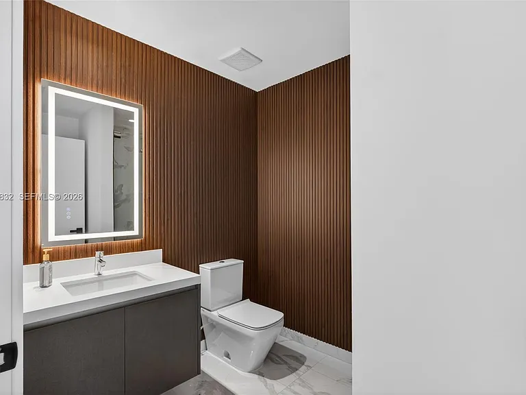 851 NE 1st Ave #3201 — Photo 46
