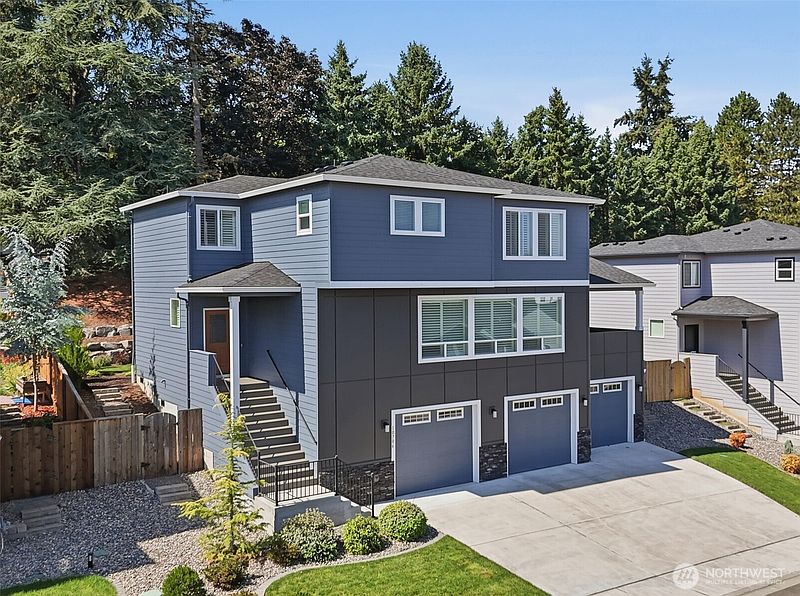 2nd image of 10706 NW 15th Place
