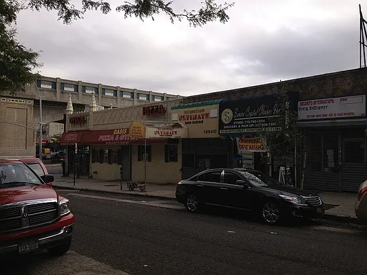 Rented by Metroline Realty | media 55