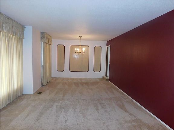 3rd image of 2313 NW 113th Pl
