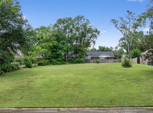Lawrence Pl, Gulfport, MS 39507