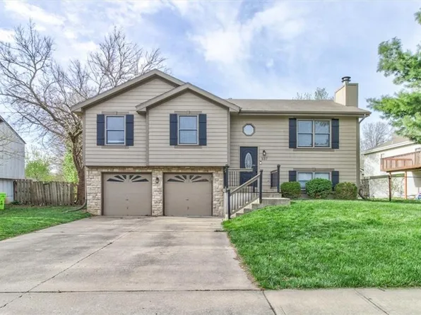 537 Kenneth Ln, Belton, MO 64012