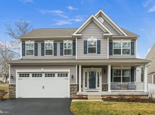 6416 Meadows Ln, Columbia, MD 21045