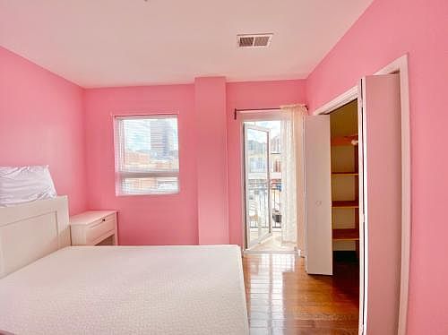 3rd image of 211 N Camac St #5A