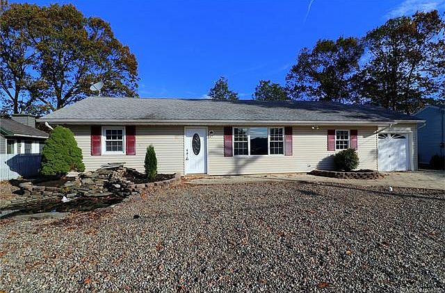 1st image of 206 Conifer Dr