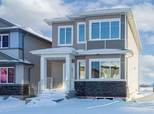 33 Ficus Way, Fort Saskatchewan, AB T8L 0Z6