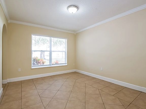 3rd image of 3243 Scenic Woods Dr