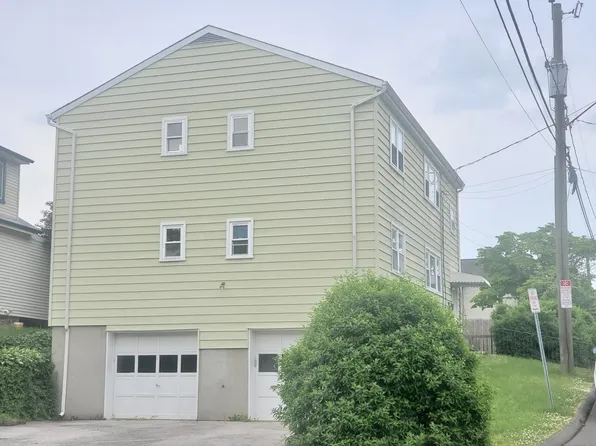 15 Berges Avenue, Stamford, CT 06905